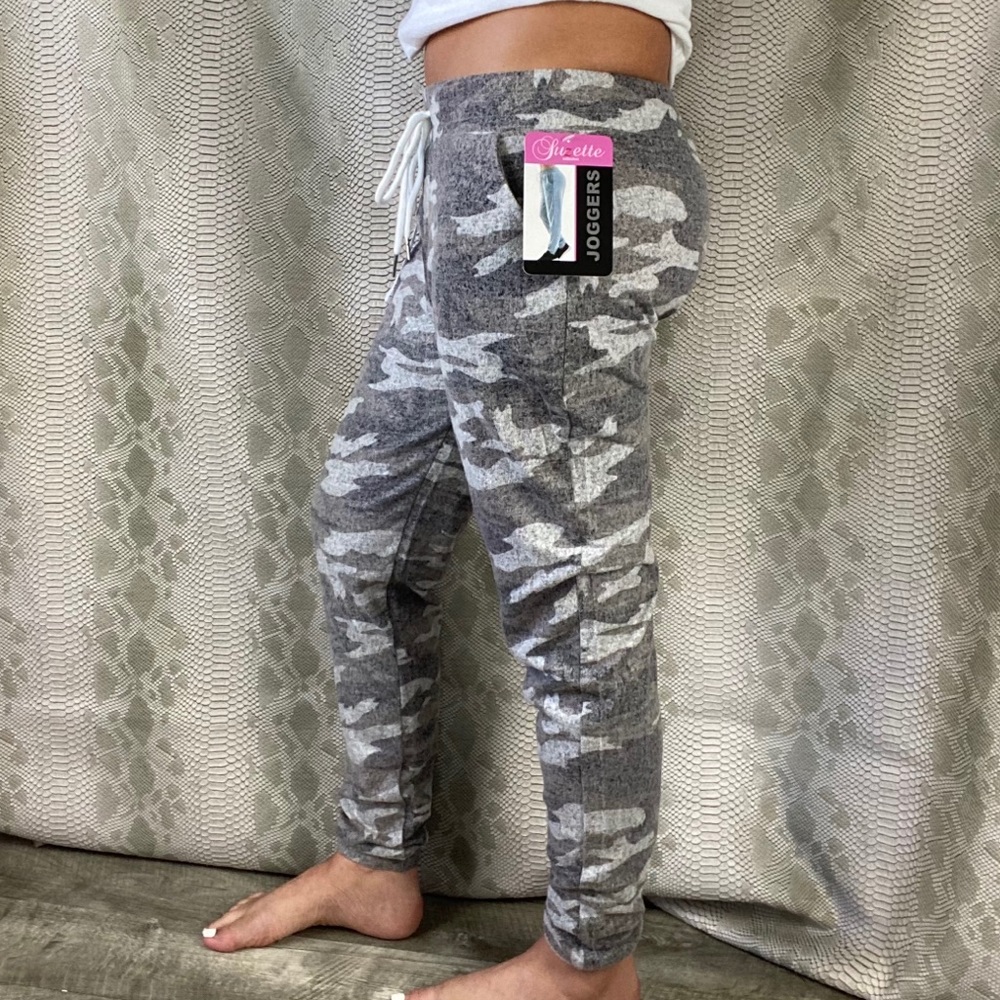 Heather red brown camouflage joggers w pockets - Picture 3 of 3